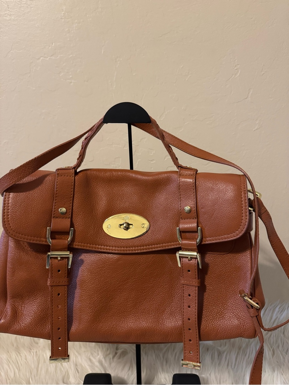Mulberry Classic Brown Leather Satchel Handbag with Gold Hardware
